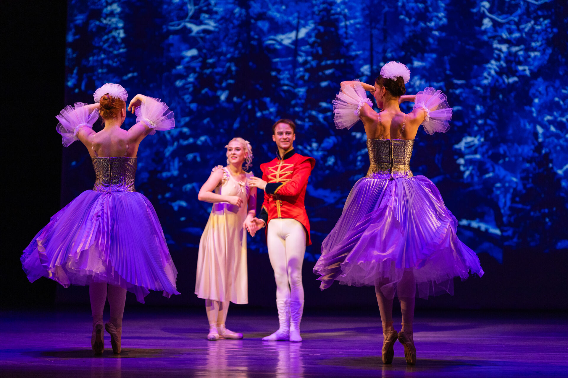 Louskáček. Balet SDO. Foto: archiv SDO.